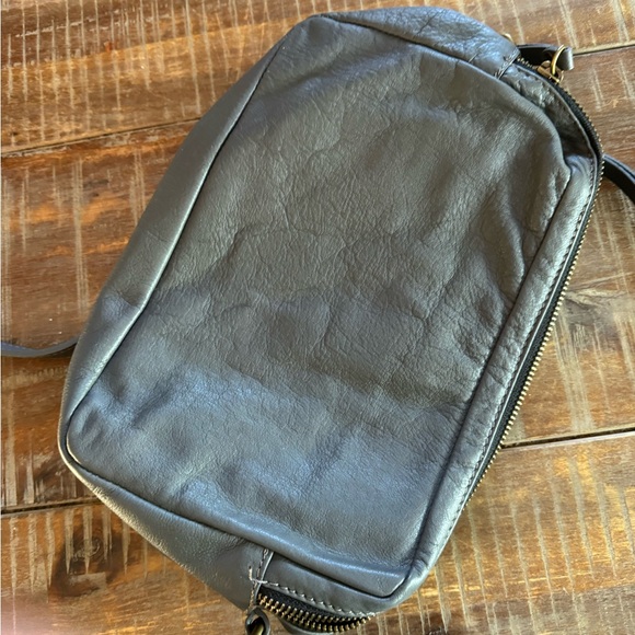 Made in Italy Genuine Leather gray crossbody bag with skull - Picture 12 of 15